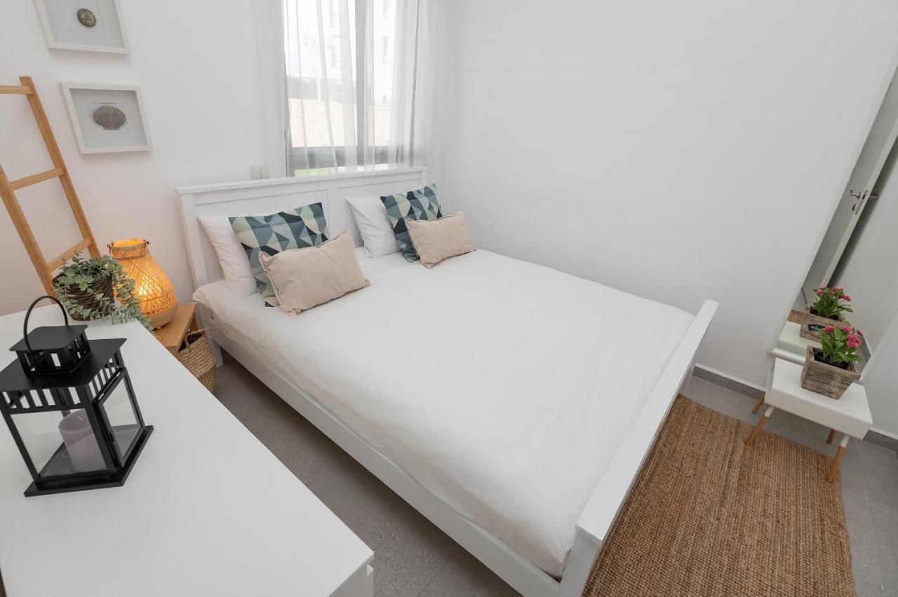 Achziv Sea&Sun Apartment Nahariya Exterior photo